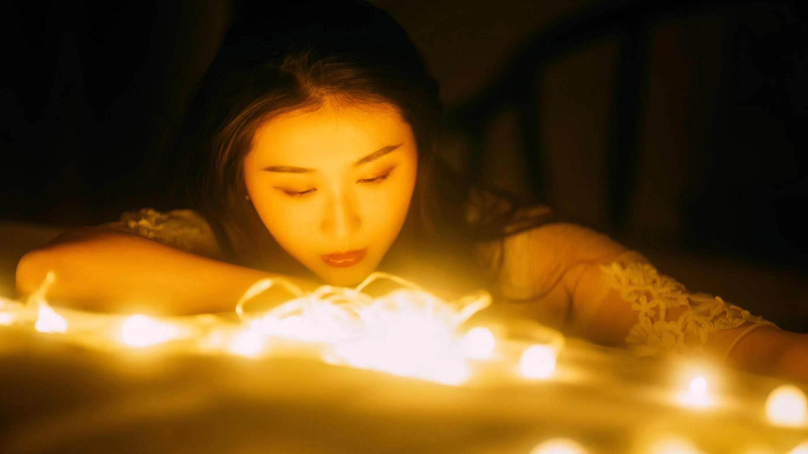 [艺图语] 2022.05.13 微光美人 麻花 [47P]插图9